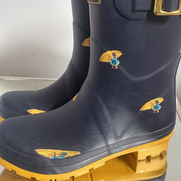 Joules Molly mid height wellies navy ducks umbrella print rain boots - Picture 6 of 8